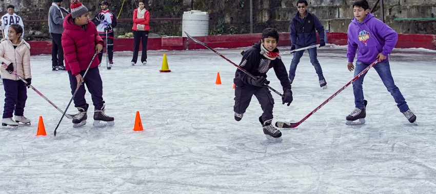 Ice skating in shima